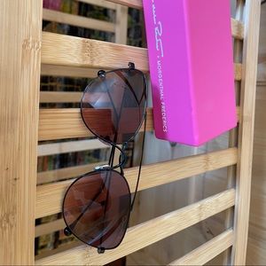 Oscar dela renta sunglasses